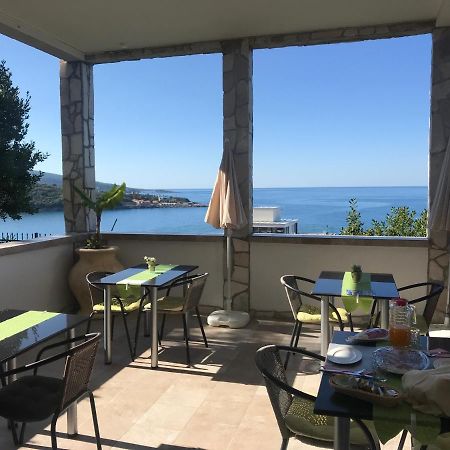 Guesthouse Oaza Emi Dobra Voda Exteriör bild