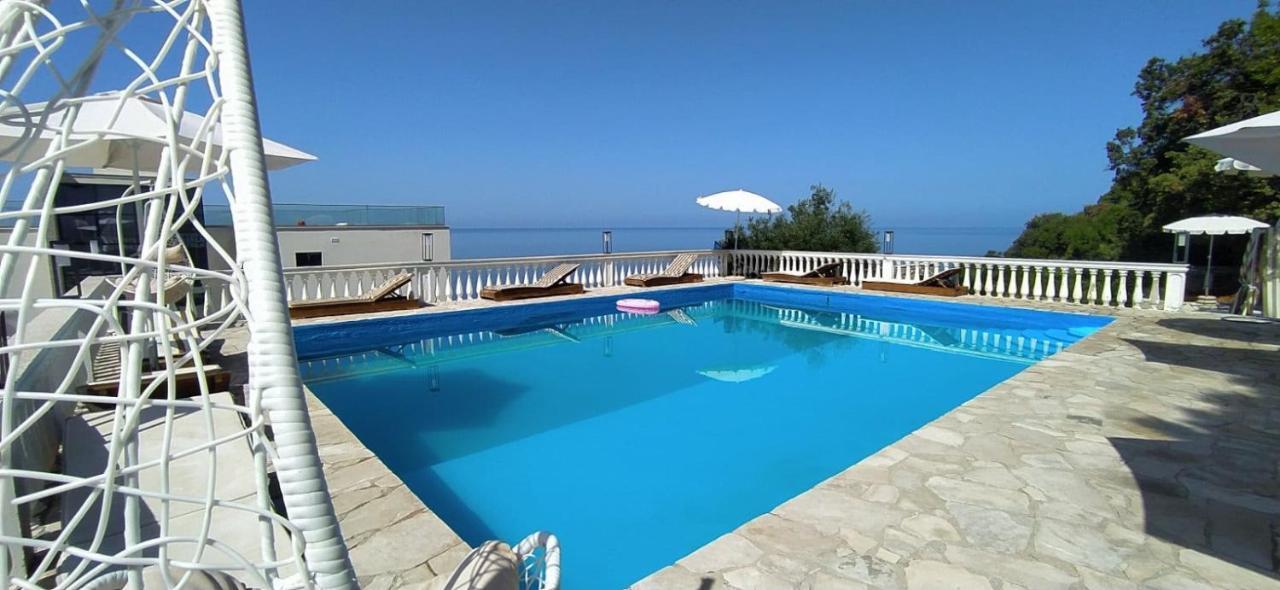 Guesthouse Oaza Emi Dobra Voda Exteriör bild