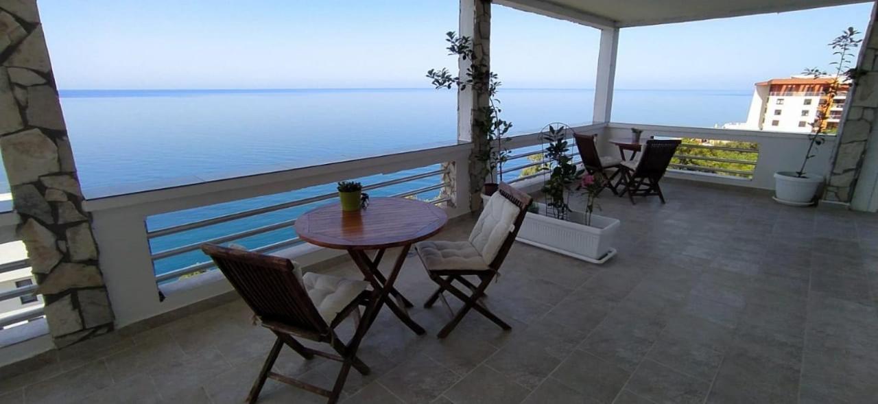 Guesthouse Oaza Emi Dobra Voda Exteriör bild