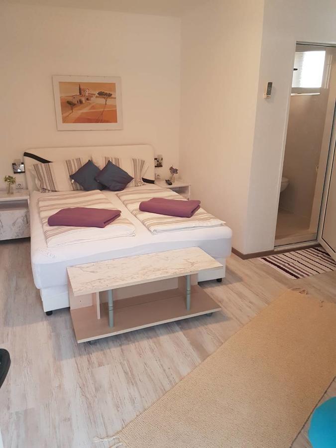 Guesthouse Oaza Emi Dobra Voda Exteriör bild